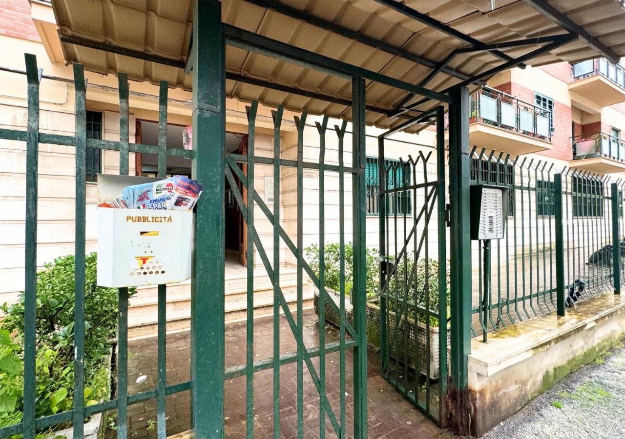 Metro Materdei - Casa Al Quinto Piano E Wi-fi A 2 Passi Dalla Metropolitana Apartment *